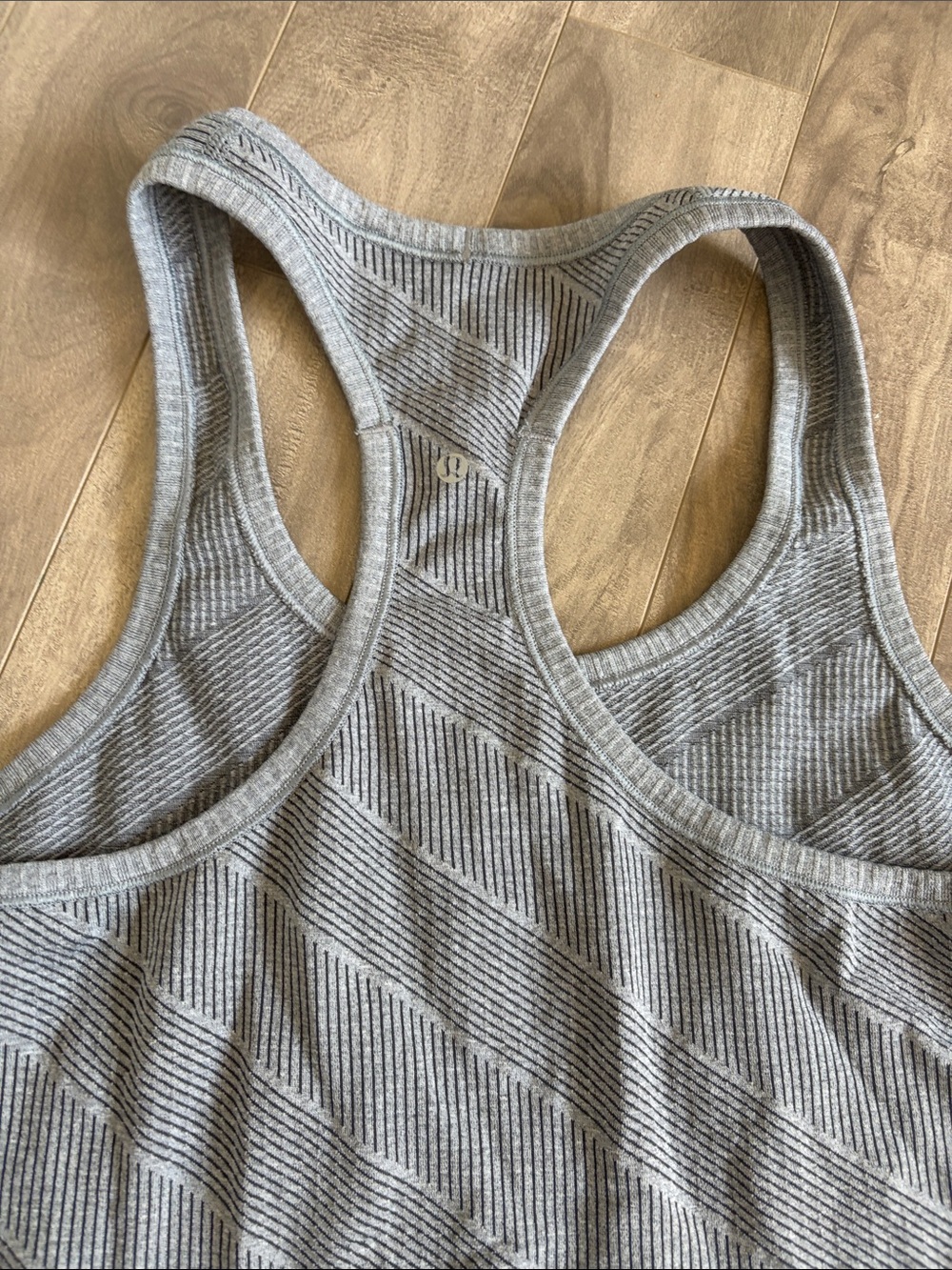 Lululemon Grey Swiftly Tech Racerback Tank Top - Picture 4 of 6